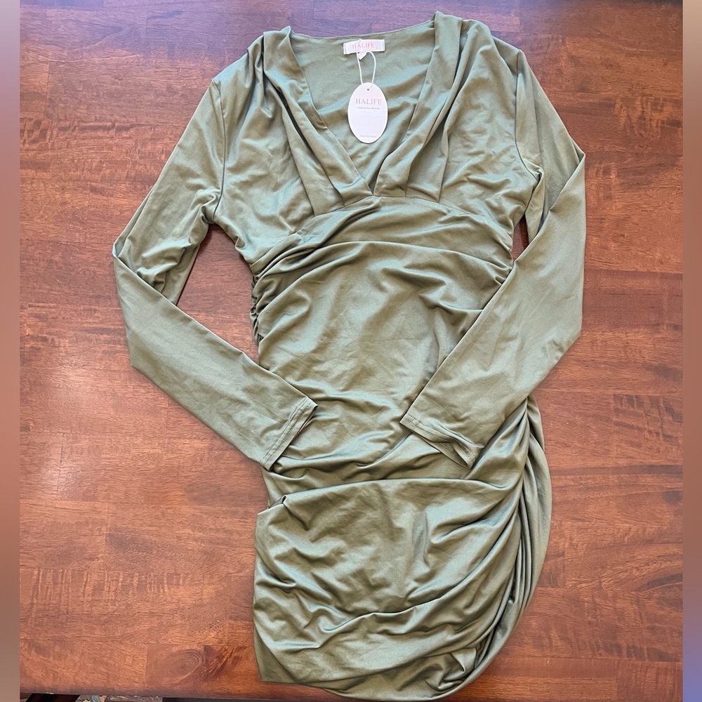 Large Green Halife Dress